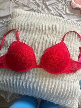 La SENZA Red Lace Push-Up Bra with Floral Overlay